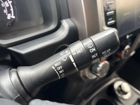 Used 2023 Toyota 4Runner SR5 AWD/4WD image 26