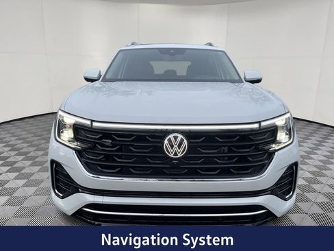 New 2026 Volkswagen Atlas SEL Premium R-Line AWD/4WD image 2