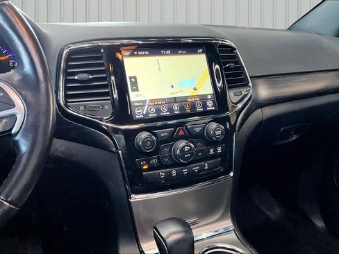 Used 2022 Jeep Grand Cherokee Altitude image 9