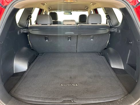 Used 2020 Hyundai Santa Fe SE AWD/4WD image 12