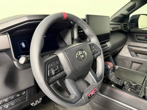 Used 2025 Toyota Sequoia TRD Pro AWD/4WD image 20