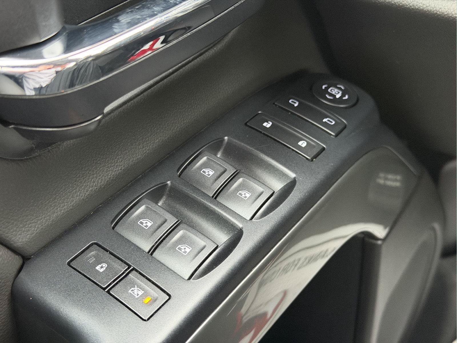Used 2019 Chevrolet Silverado 1500 LT w/ All Star Edition AWD/4WD image 36