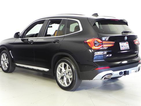 Used 2024 BMW X3 sDrive30i w/ Convenience Package RWD image 9