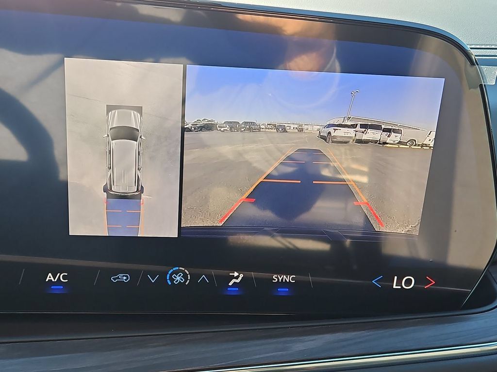 New 2025 Chevrolet Tahoe 4WD image 7