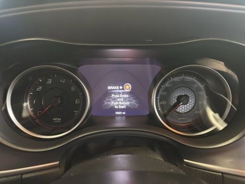 Used 2023 Dodge Charger Scat Pack image 7