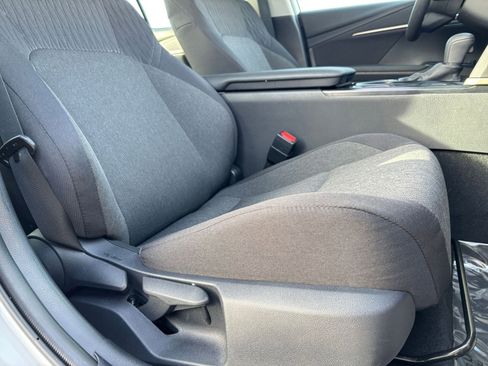 Used 2025 Toyota Camry LE image 25