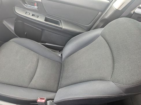 Used 2014 Subaru Crosstrek 2.0i Premium AWD/4WD image 20