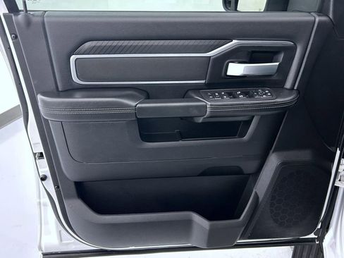 Certified 2025 RAM 2500 Big Horn image 9
