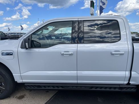New 2025 Ford F150 Lightning Flash image 38