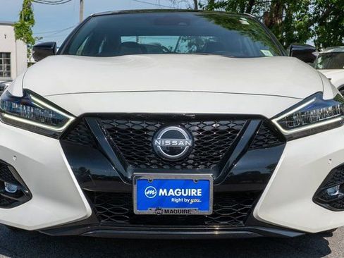 Certified 2023 Nissan Maxima SR w/ Sport Mat Group FWD image 3