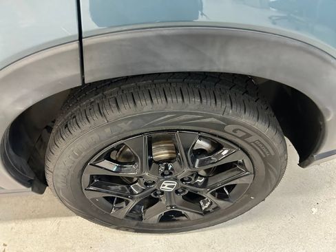 Certified 2024 Honda HR-V Sport image 25