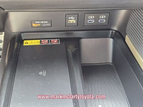 New 2026 Toyota Camry SE FWD image 19