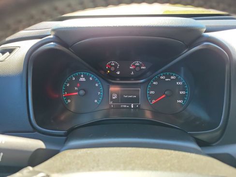 Used 2022 Chevrolet Colorado LT w/ Fleet Safety Package image 11