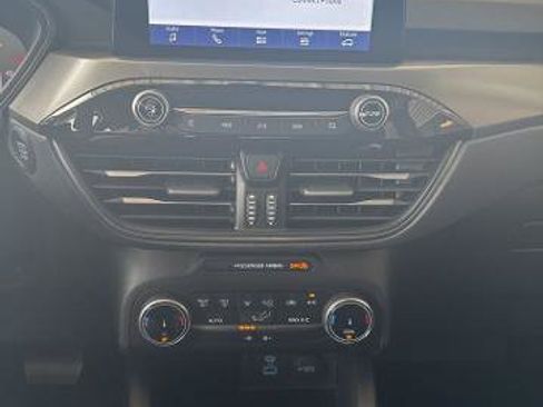 Certified 2023 Ford Escape Active FWD image 13