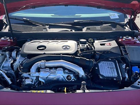 Used 2024 Mercedes-Benz CLA 250 4MATIC image 32