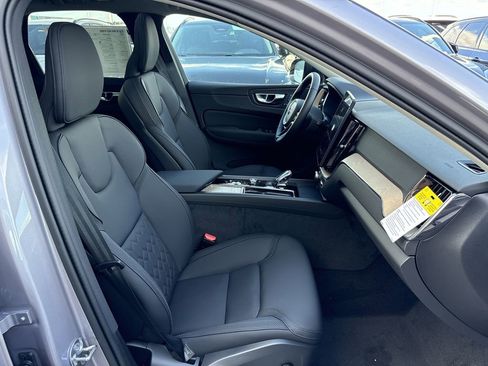 New 2026 Volvo XC60 B5 Core image 13