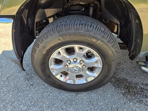 Used 2021 RAM 2500 Laramie AWD/4WD image 12