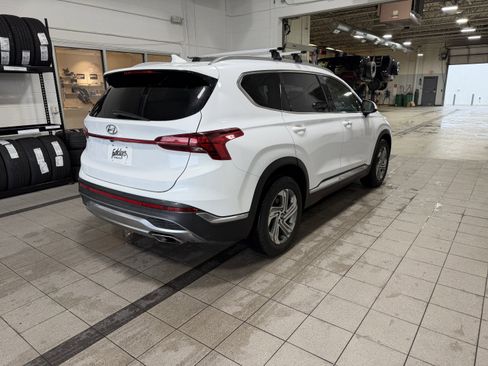 Used 2021 Hyundai Santa Fe SEL FWD image 9