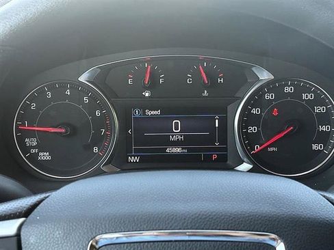 Used 2023 GMC Acadia SLE w/ Driver Convenience Package FWD image 26