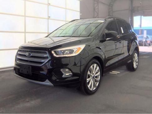Used 2019 Ford Escape SEL FWD image 3