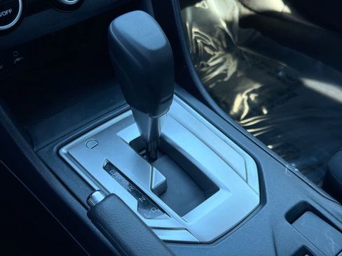 Used 2021 Subaru Crosstrek 2.0i image 32