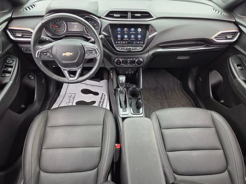 Used 2023 Chevrolet TrailBlazer ACTIV w/ Sun and Liftgate Package AWD/4WD image 17