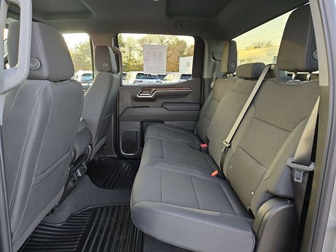 New 2025 Chevrolet Silverado 1500 LT image 13