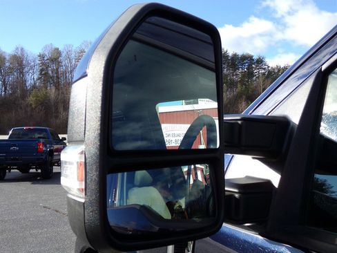 Used 2021 Ford F250 XLT w/ XLT Premium Package image 19