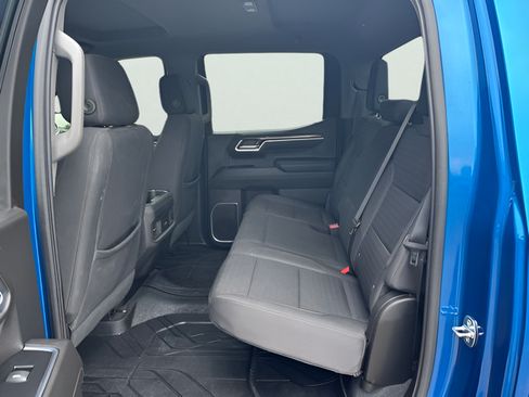 Used 2022 Chevrolet Silverado 1500 LT w/ Protection Package RWD image 31