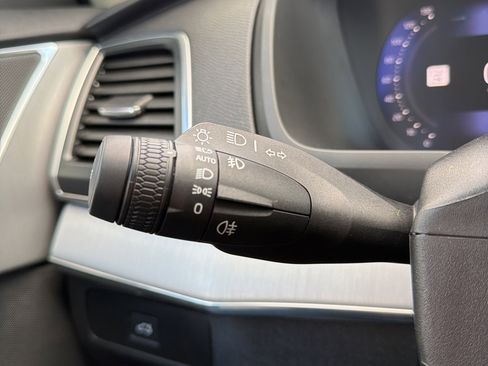 Used 2024 Volvo XC90 B5 Core w/ Protection Package Premier image 62