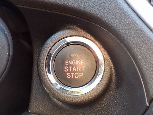 Used 2023 Subaru Crosstrek 2.5i Limited w/ Moonroof Package image 15