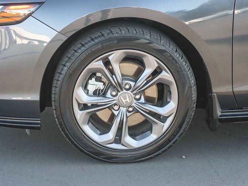 Used 2024 Honda Accord EX-L image 9