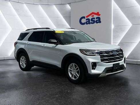 Used 2026 Ford Explorer Active w/ Active Comfort Package RWD image 4