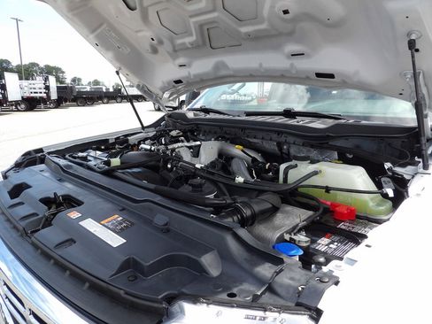Used 2025 Ford F350 XLT AWD/4WD image 48