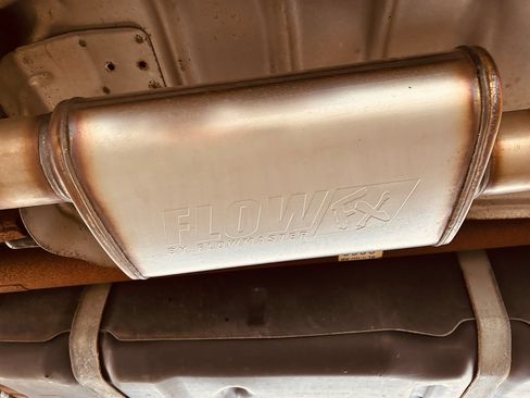 Used 2010 Ford Expedition Limited image 12