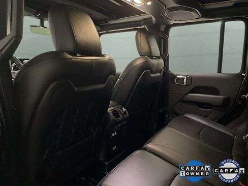 Used 2023 Jeep Wrangler Unlimited Rubicon 4xe w/ Cold Weather Group image 17