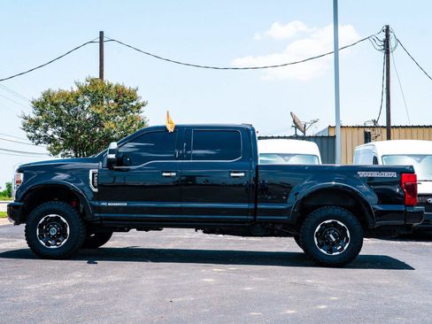 Used 2021 Ford F250 Platinum w/ Tremor Off-Road Package AWD/4WD image 6
