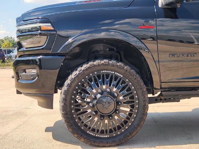 Used 2025 RAM 3500 Limited AWD/4WD image 8