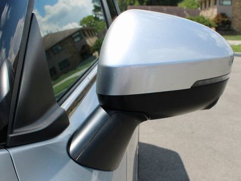 Used 2022 Mitsubishi Outlander SE image 7