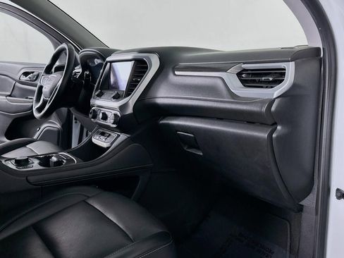 Used 2023 GMC Acadia SLT image 37