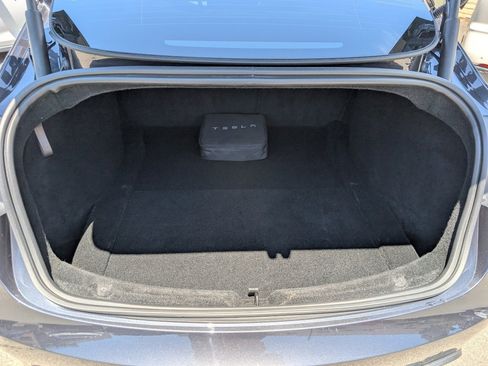 Used 2025 Tesla Model 3 Long Range RWD image 9
