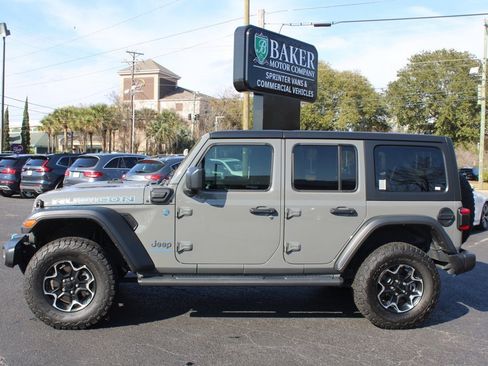 Used 2023 Jeep Wrangler Unlimited Rubicon 4xe image 14