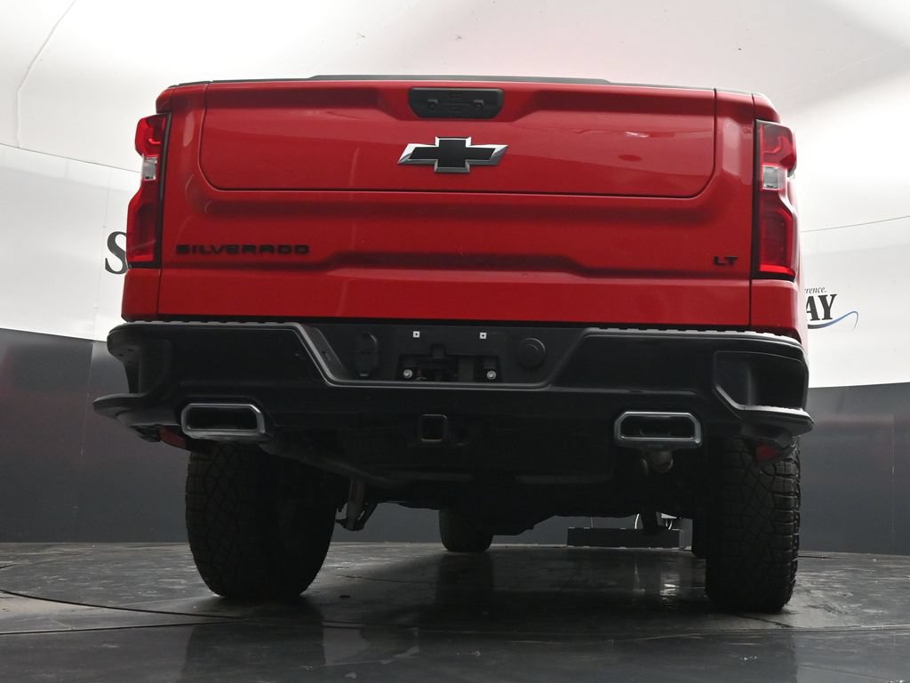 Used 2024 Chevrolet Silverado 1500 LT Trail Boss w/ Convenience Package II AWD/4WD image 31