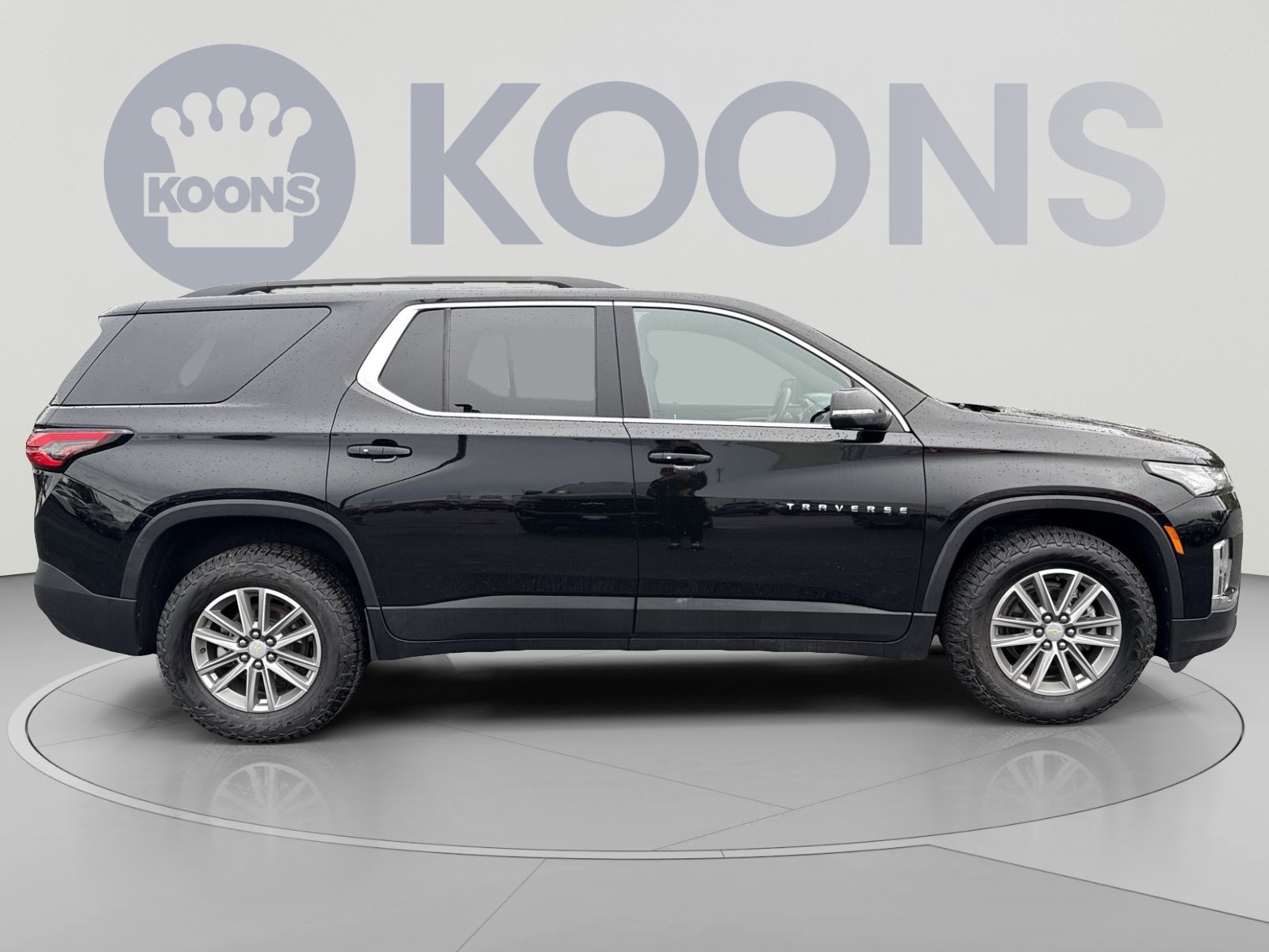 Used 2023 Chevrolet Traverse LT AWD/4WD image 12