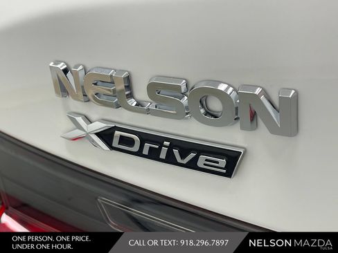 Used 2024 BMW 330i xDrive Sedan AWD/4WD image 16