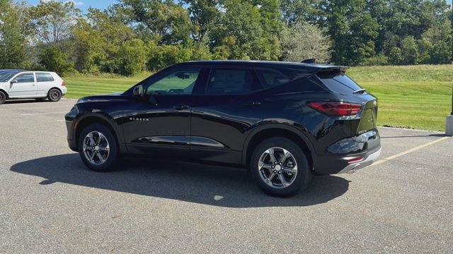 New 2026 Chevrolet Blazer LT w/ LPO, Floor Liner Package AWD/4WD image 6