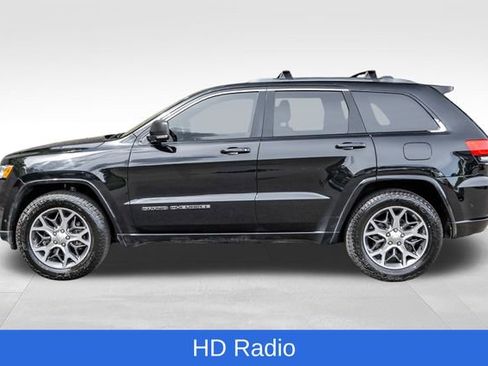 Used 2020 Jeep Grand Cherokee Overland AWD/4WD image 12