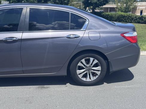 Used 2015 Honda Accord LX image 10