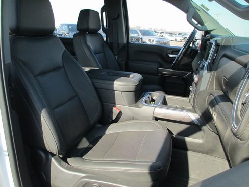 Certified 2022 Chevrolet Silverado 2500 LTZ w/ LTZ Convenience Package image 18