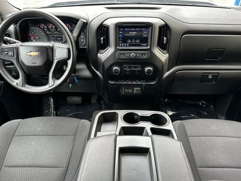 Certified 2022 Chevrolet Silverado 1500 Custom image 16